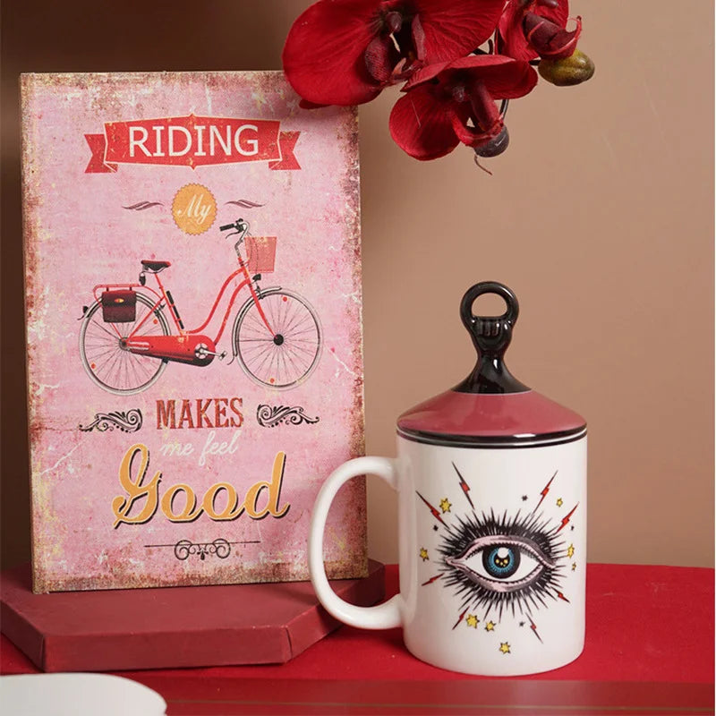 Caneca com tampa Third Eye - em porcelana