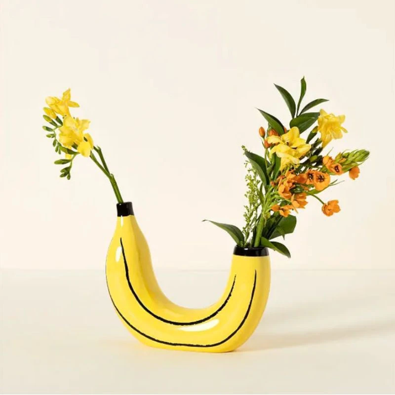 bananavase_538fa080-cb2b-4c46-8f7c-d1b9c699729f.png