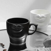 Caneca Kiss - Porcelana